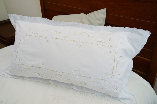 Imperial Embroidered Cotton Pillow Sham.King Size.(2 pcs)
